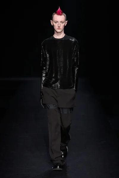 Look 36